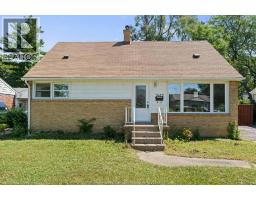 3672 MORRIS DRIVE, Windsor, Ontario