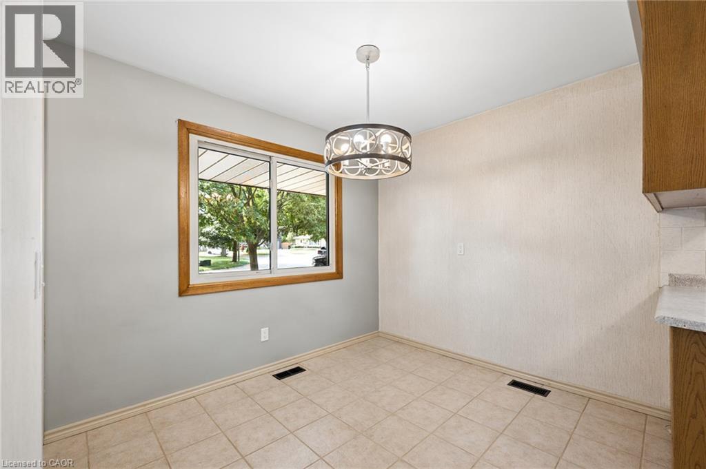 6 Robroy Court, Brantford, Ontario  N3R 3E3 - Photo 10 - 40855173