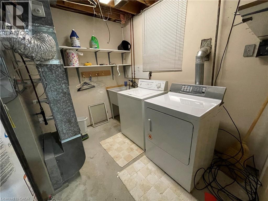 29 East 23rd Street, Hamilton, Ontario  L8V 2W5 - Photo 15 - 40855055