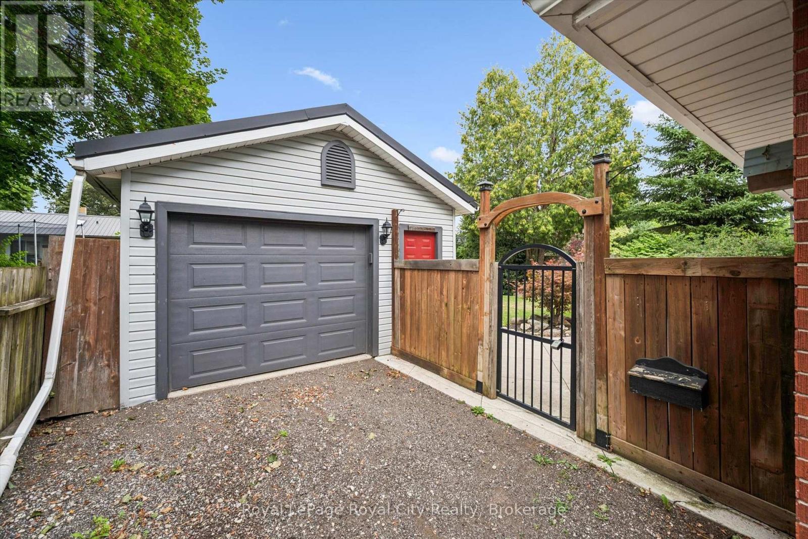 10 Sumac Place, Guelph (Riverside Park), Ontario  N1E 1K9 - Photo 36 - X13674790