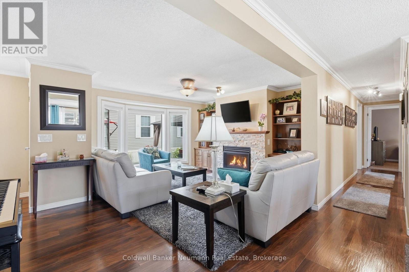 9 Basswood Road, Puslinch, Ontario  N0B 2J0 - Photo 4 - X13674806