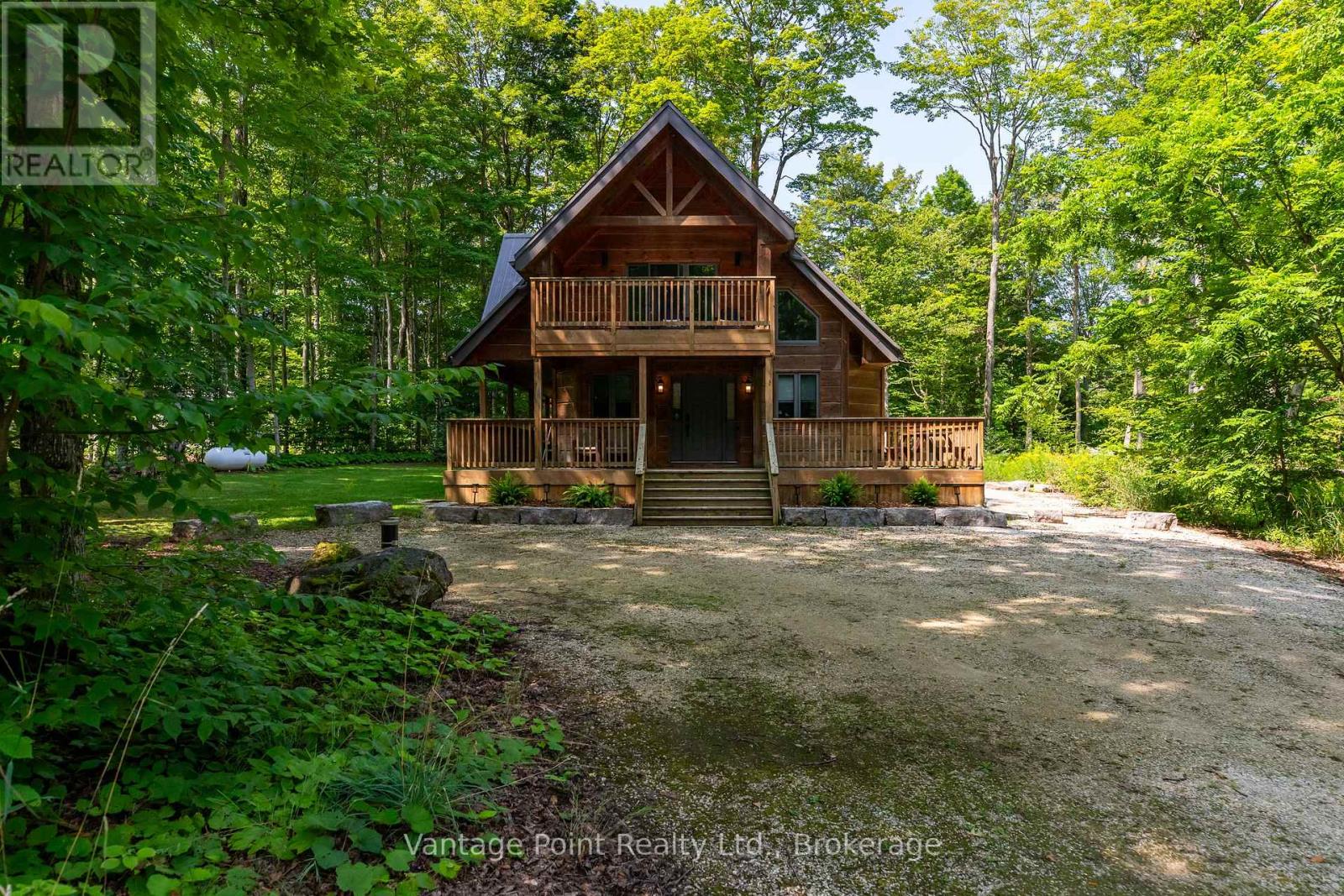 120 BEAU LANE, Grey Highlands, Ontario