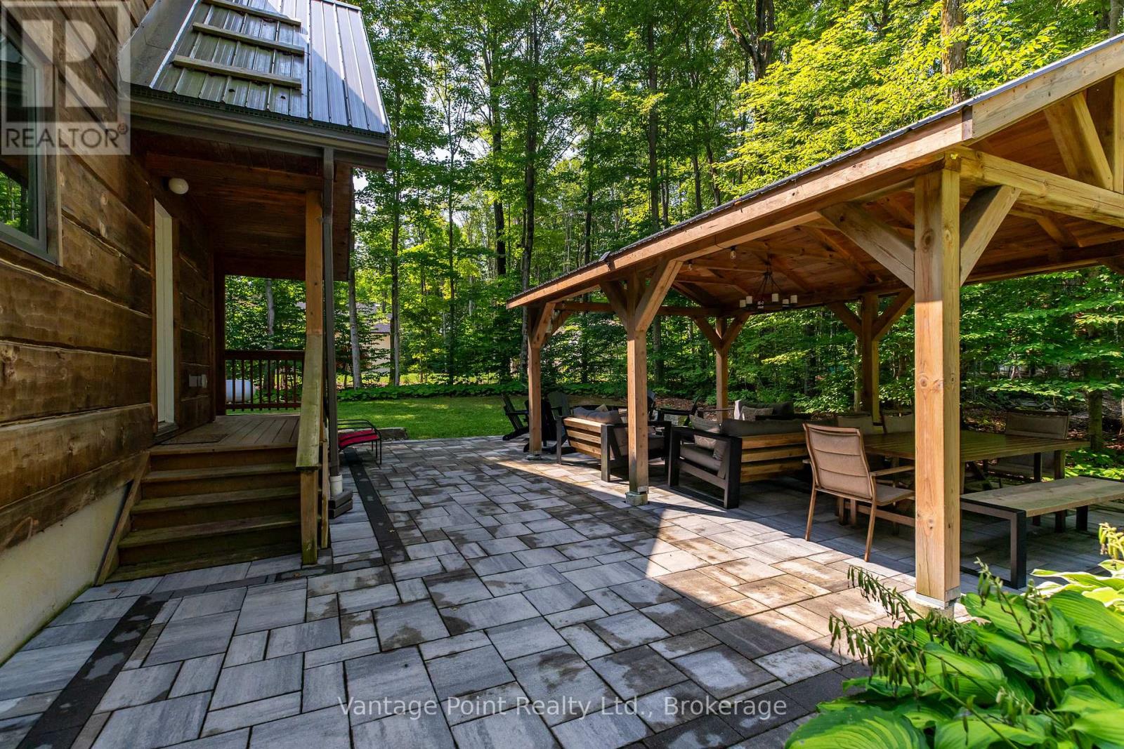 120 Beau Lane, Grey Highlands, Ontario  N0C 1E0 - Photo 11 - X13674834