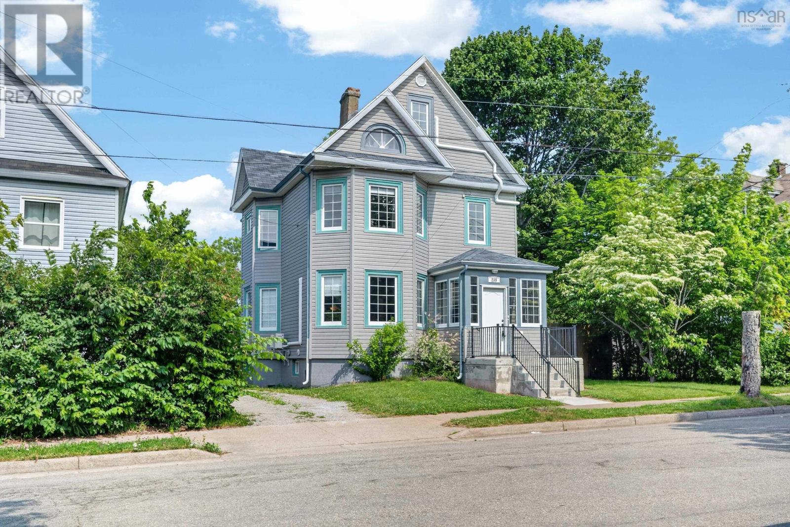235 Union Street, Sydney, Nova Scotia  B1P 4Y3 - Photo 3 - 202617736