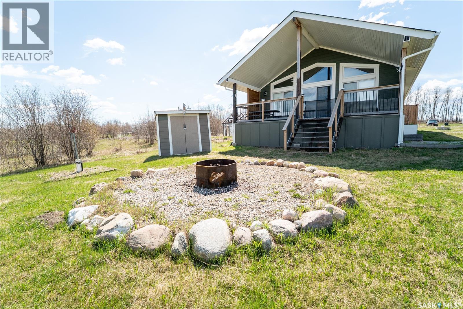 101 Lakeview Place, Filion Lake, Saskatchewan  S0K 0J0 - Photo 1 - SK031041