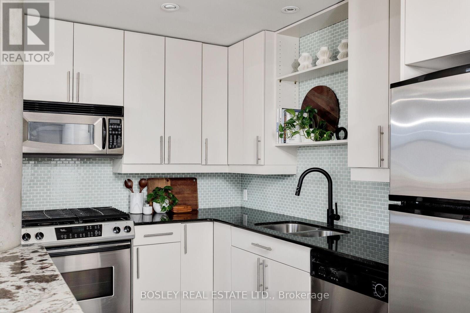 703 - 42 Camden Street, Toronto, Ontario  M5V 1V1 - Photo 7 - C13674810