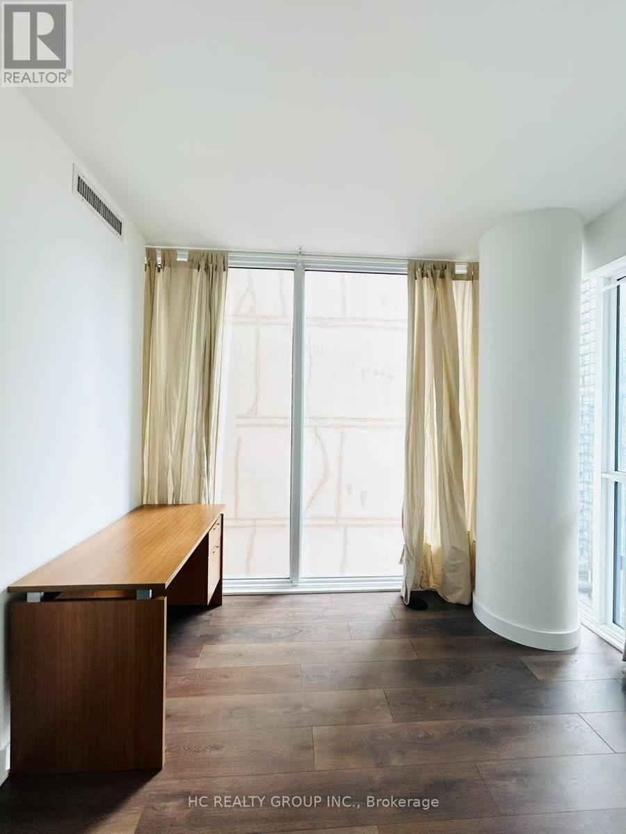 1605 - 15 Grenville Street, Toronto, Ontario  M4Y 0B9 - Photo 7 - C13674822