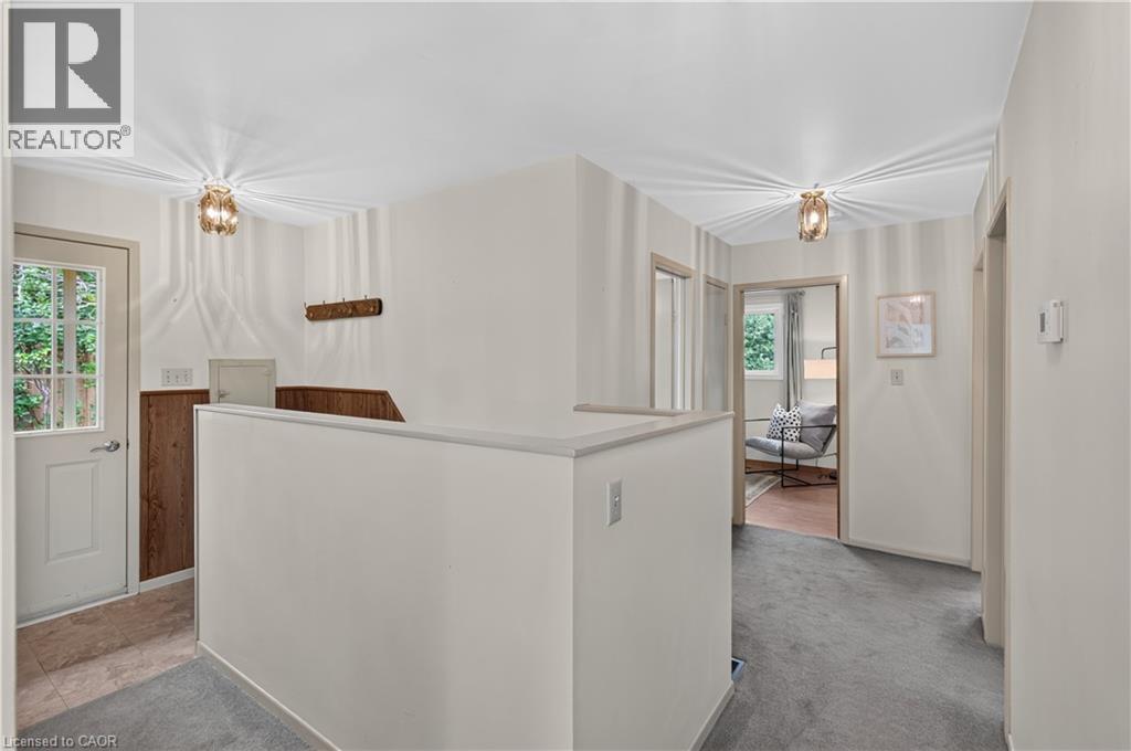 615 Meadow Lane, Burlington, Ontario  L7L 4R9 - Photo 13 - 40853685