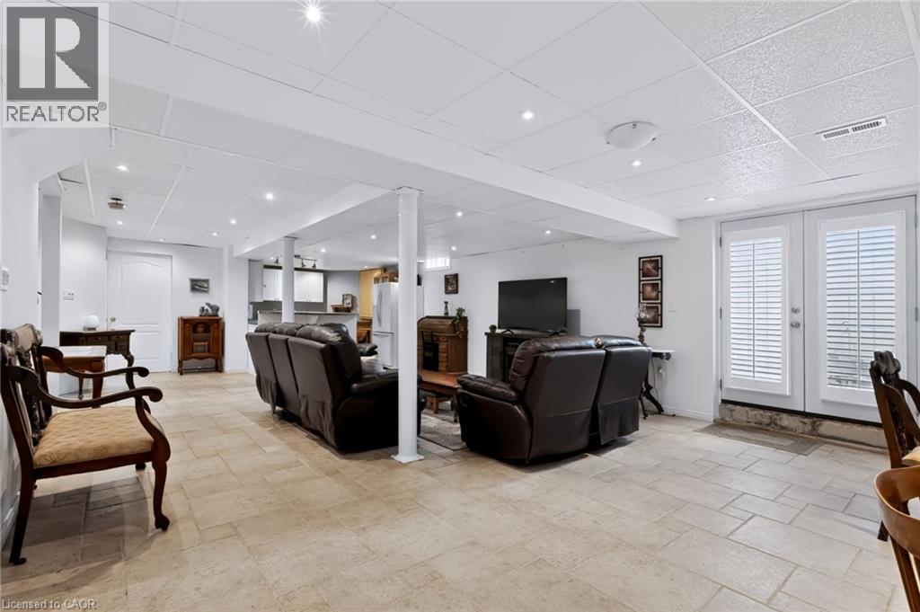 24 Eringate Drive, Stoney Creek, Ontario  L8J 3Y4 - Photo 31 - 40854769