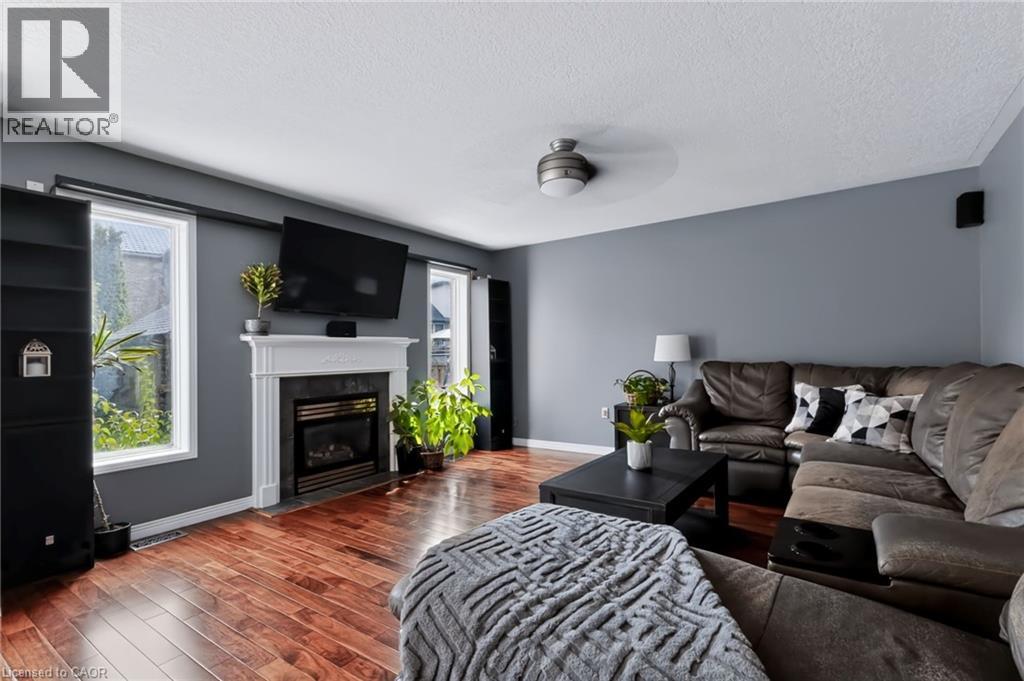 24 Eringate Drive, Stoney Creek, Ontario  L8J 3Y4 - Photo 10 - 40854769