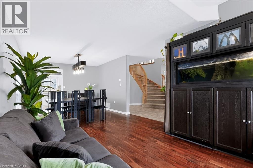 24 Eringate Drive, Stoney Creek, Ontario  L8J 3Y4 - Photo 17 - 40854769