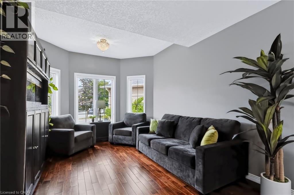 24 Eringate Drive, Stoney Creek, Ontario  L8J 3Y4 - Photo 16 - 40854769