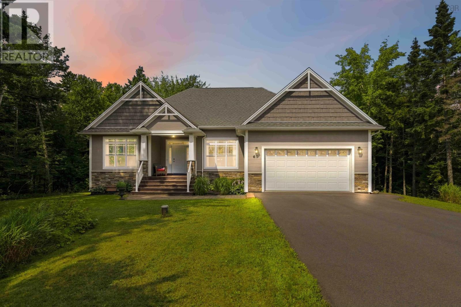 67 Glencairn Avenue, Fall River, Nova Scotia  B2T 0G8 - Photo 1 - 202620573
