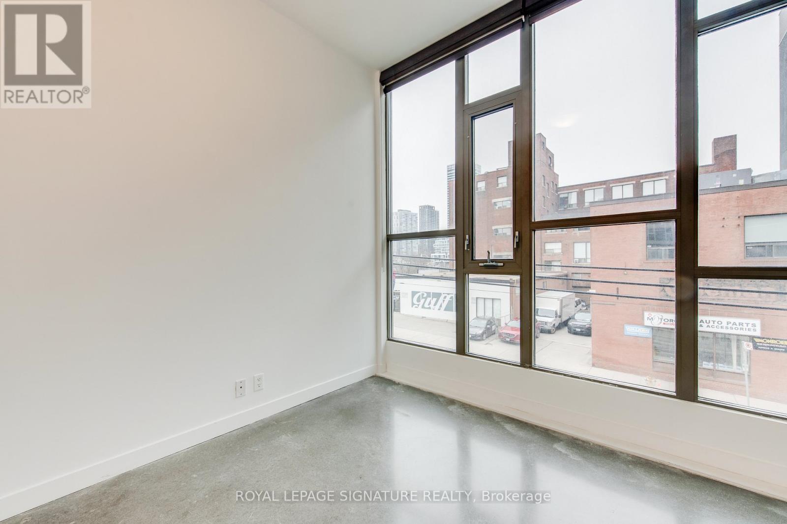 211 - 625 Queen Street E, Toronto, Ontario  M4M 1G7 - Photo 24 - E13674852