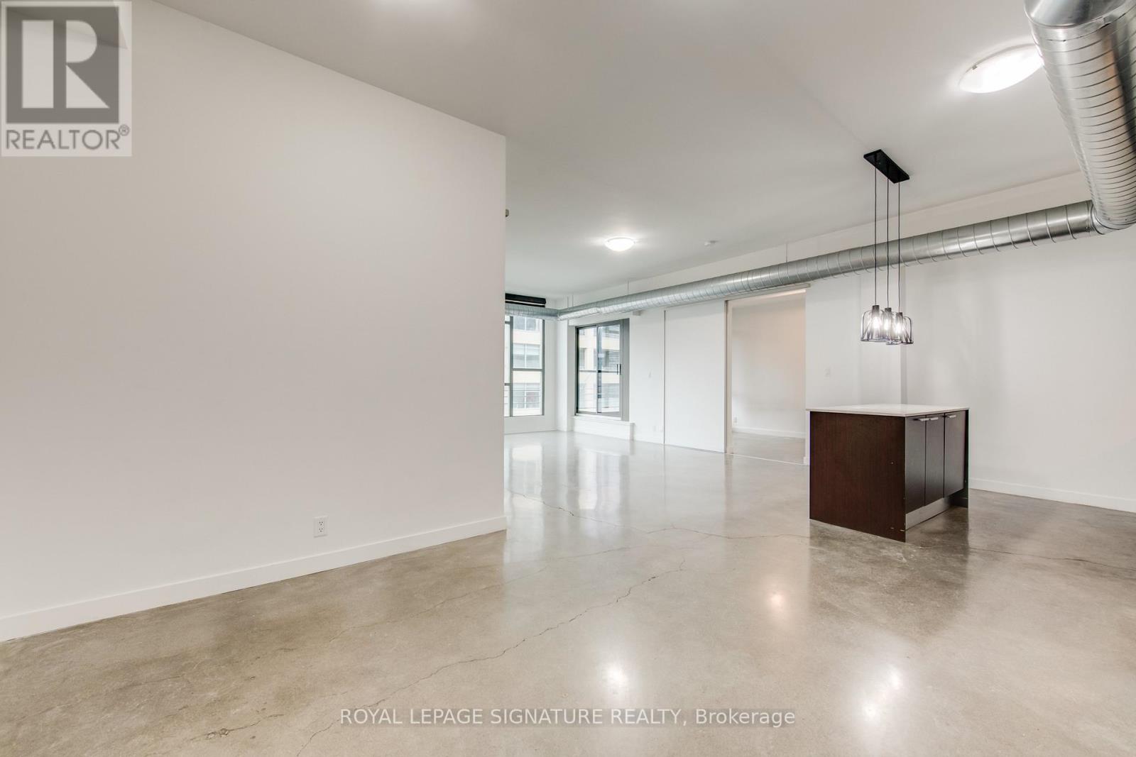 211 - 625 Queen Street E, Toronto, Ontario  M4M 1G7 - Photo 5 - E13674852