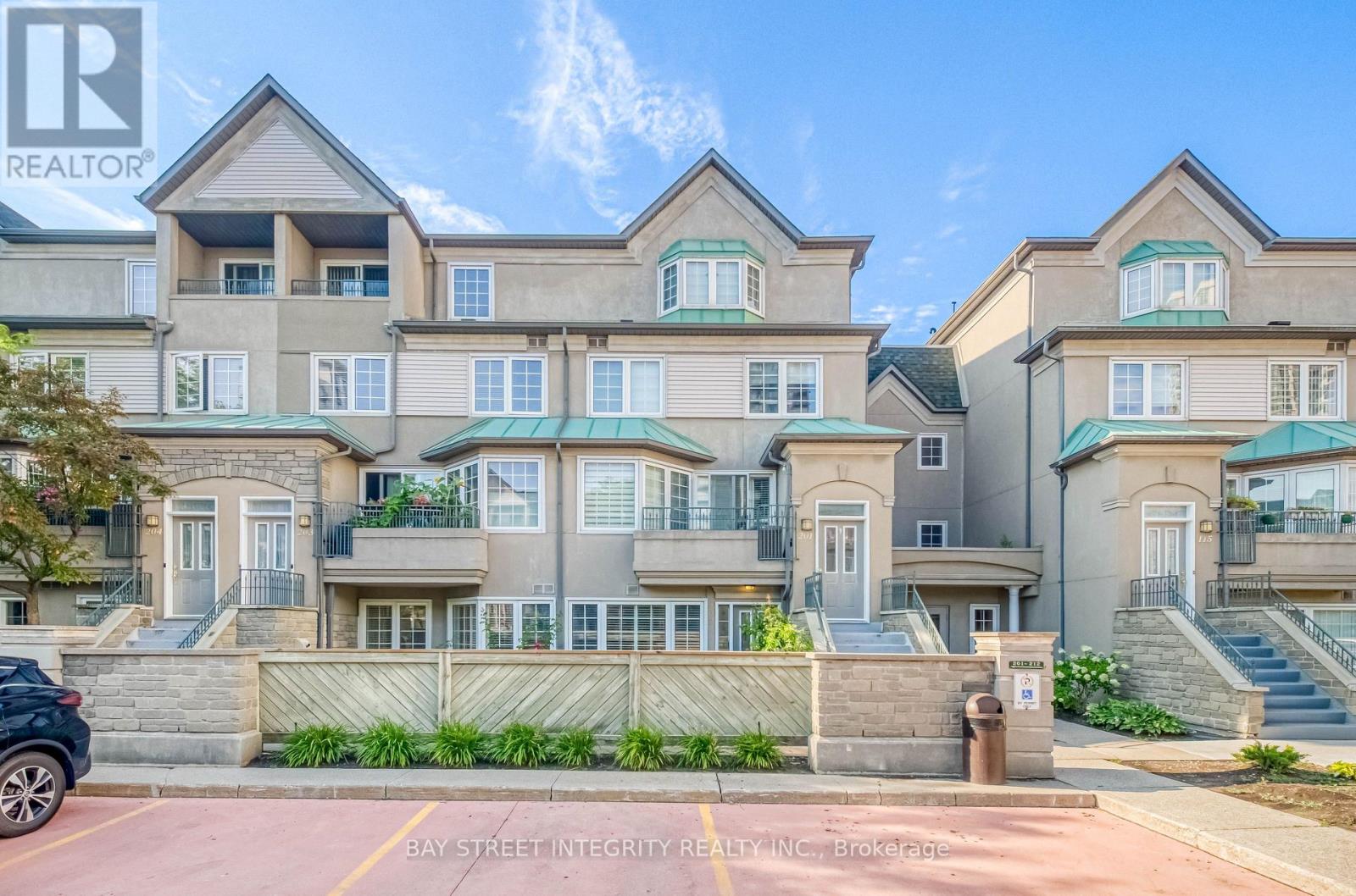 202 - 188 Bonis Avenue, Toronto, Ontario  M1T 3W1 - Photo 1 - E13674854