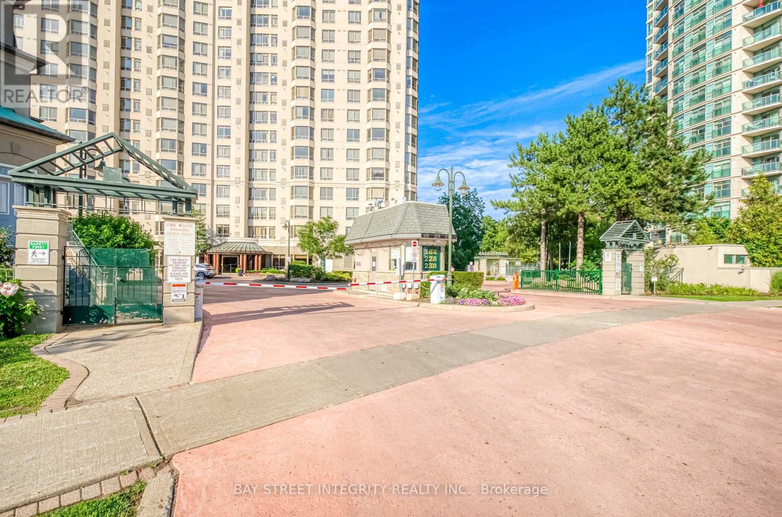 202 - 188 Bonis Avenue, Toronto, Ontario  M1T 3W1 - Photo 4 - E13674854