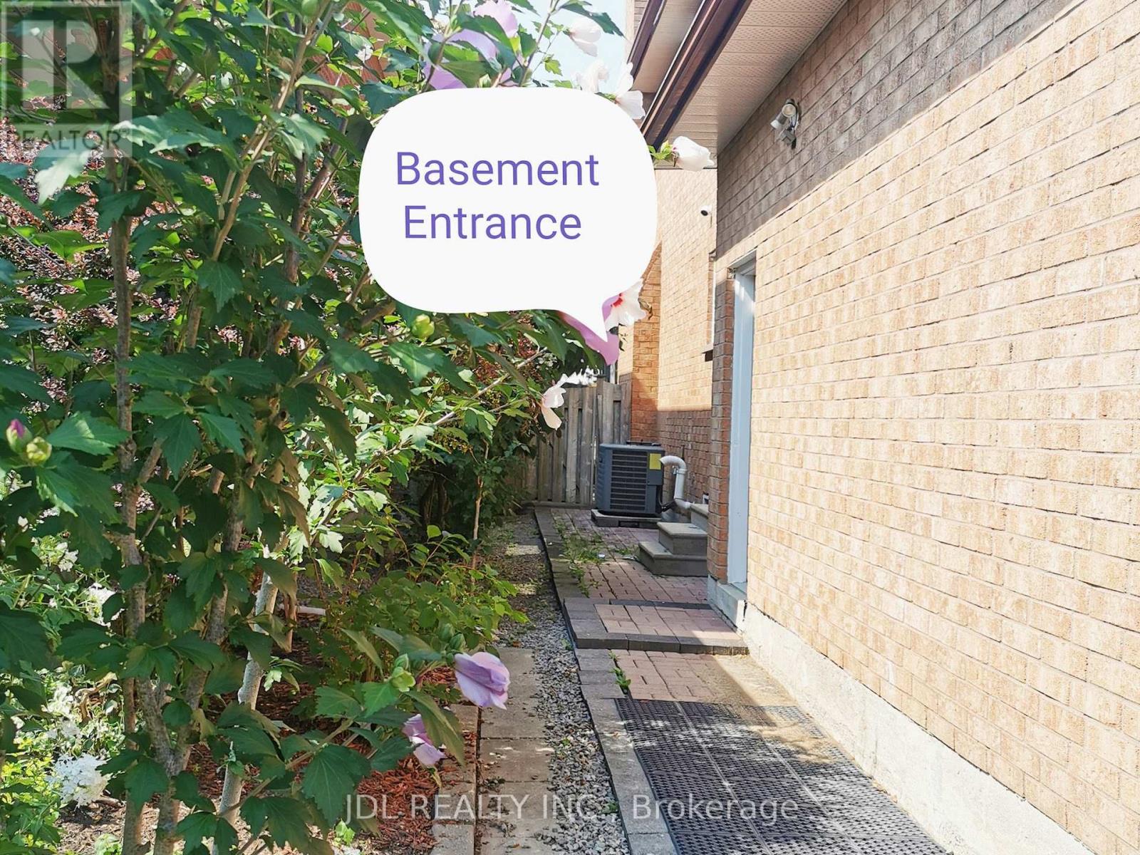 BASEMENT APARTMENT - 84 ADRIAN CRESCENT