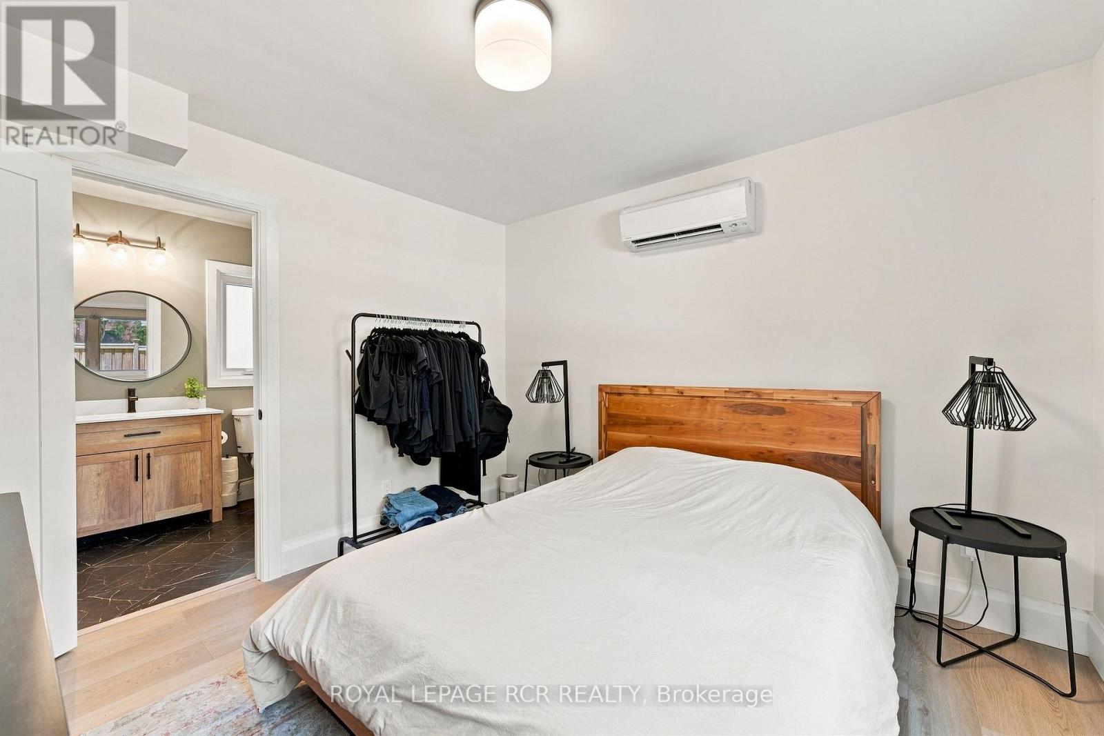 23 Mark Street, Aurora, Ontario  L4G 1L4 - Photo 12 - N13674734