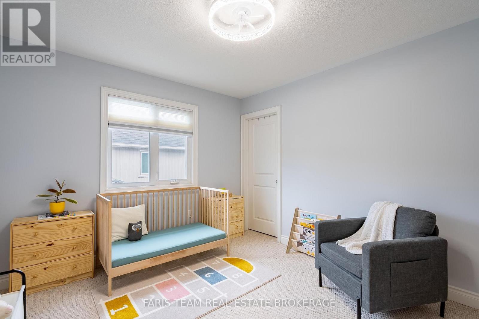 7 Mancini Drive, Essa (Angus), Ontario  L0M 1B1 - Photo 18 - N13674820