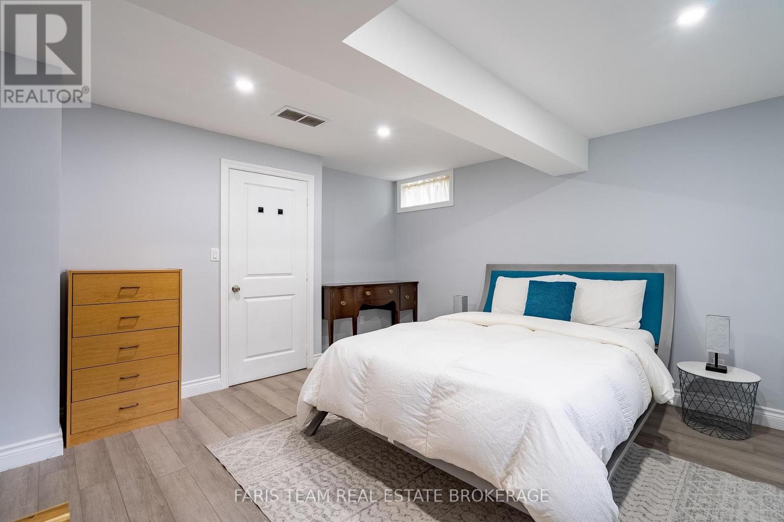 7 Mancini Drive, Essa (Angus), Ontario  L0M 1B1 - Photo 25 - N13674820