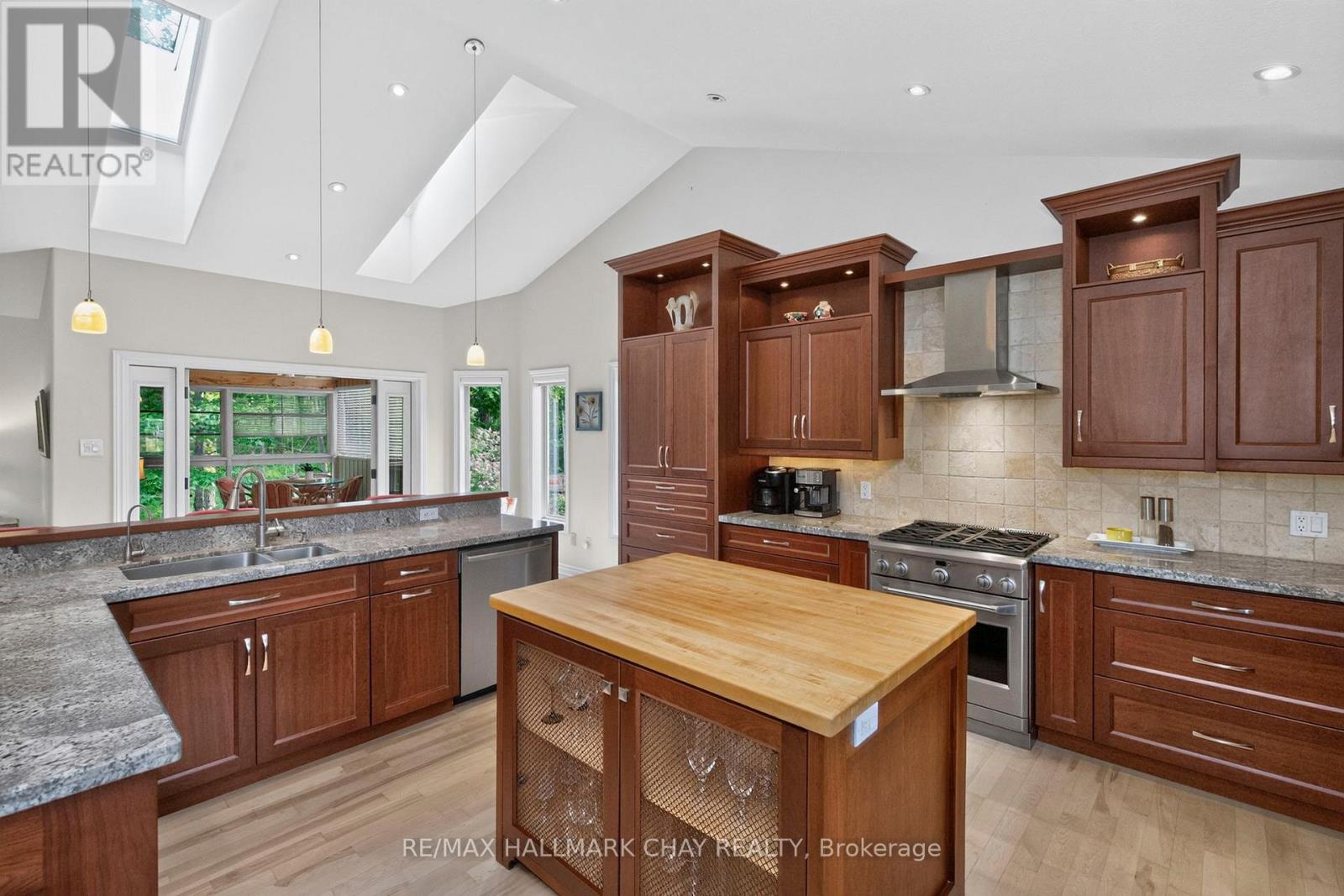 3 Nordic Trail, Oro-Medonte, Ontario  L0L 2L0 - Photo 6 - S13674818