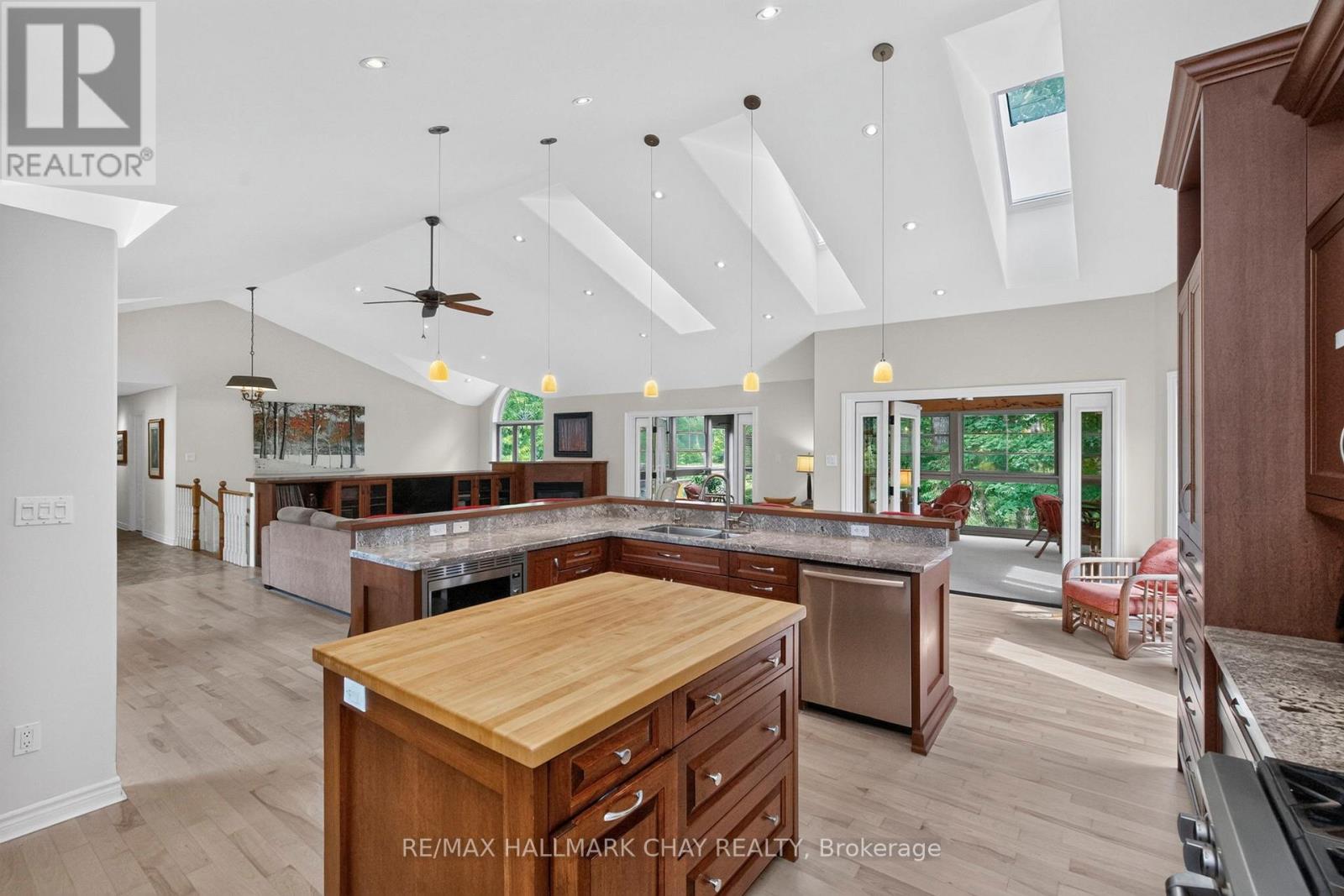3 Nordic Trail, Oro-Medonte, Ontario  L0L 2L0 - Photo 7 - S13674818