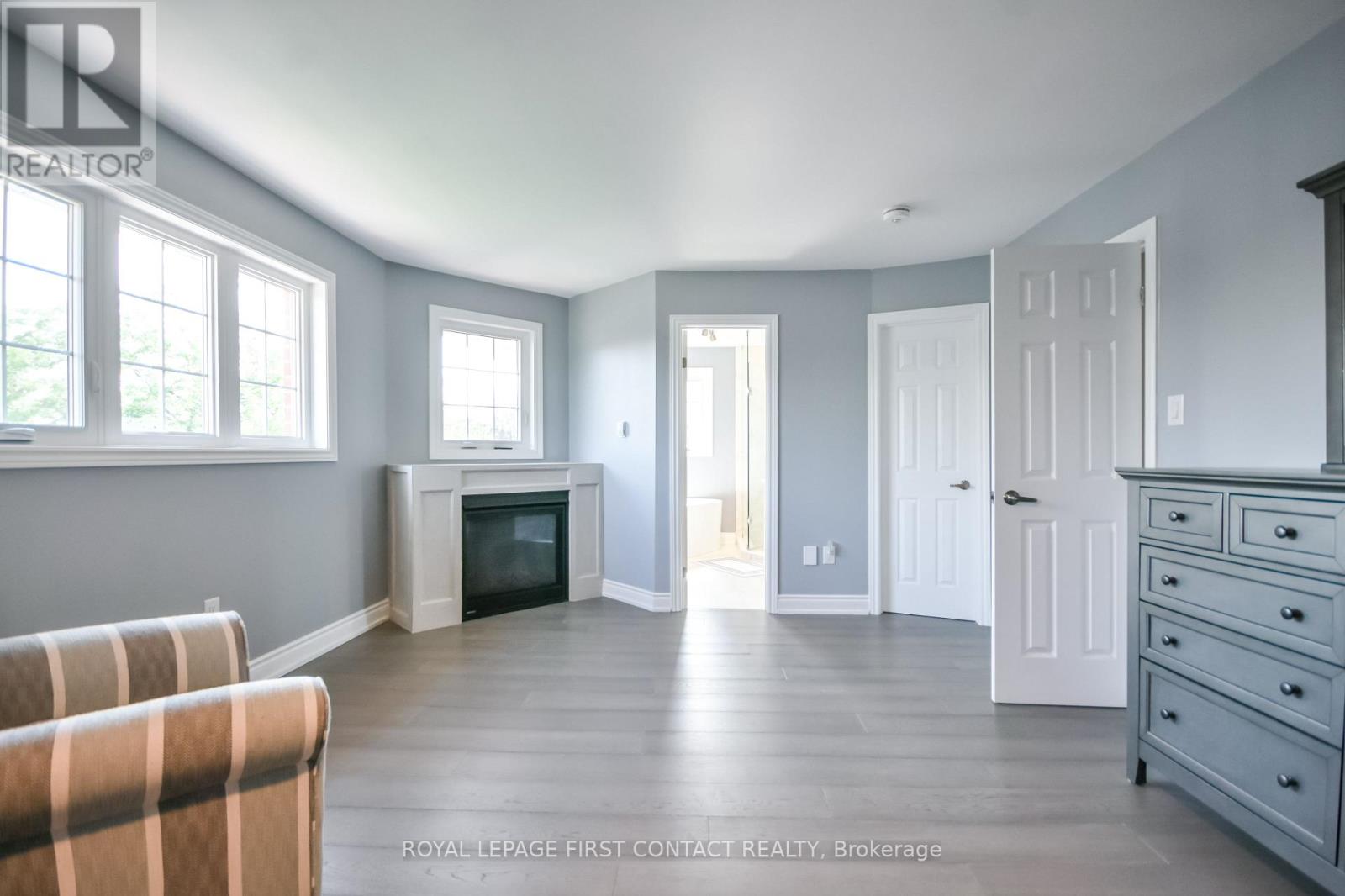 34 Bear Creek Drive, Barrie, Ontario L4N 9M6 - Photo 17 - S13674846