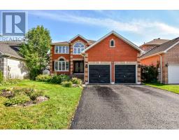 34 BEAR CREEK DRIVE, Barrie, Ontario
