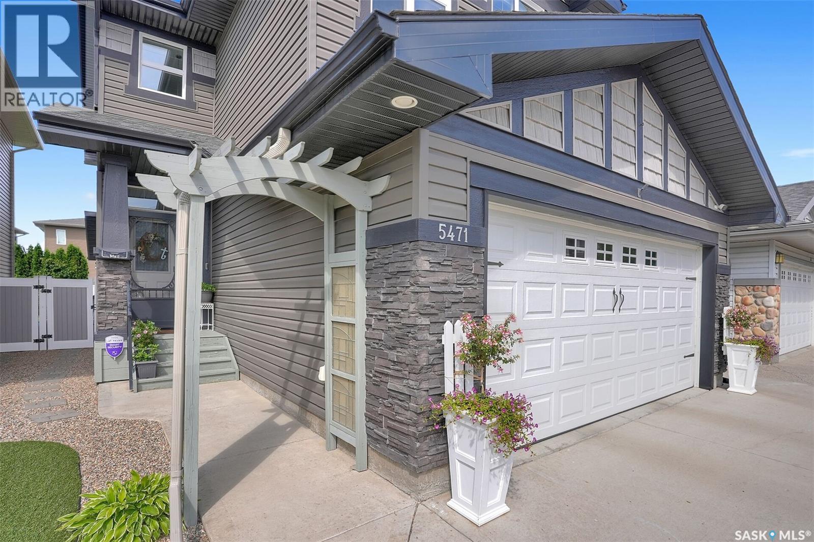 5471 Universal Crescent, Regina, Saskatchewan  S4W 0K8 - Photo 2 - SK045074