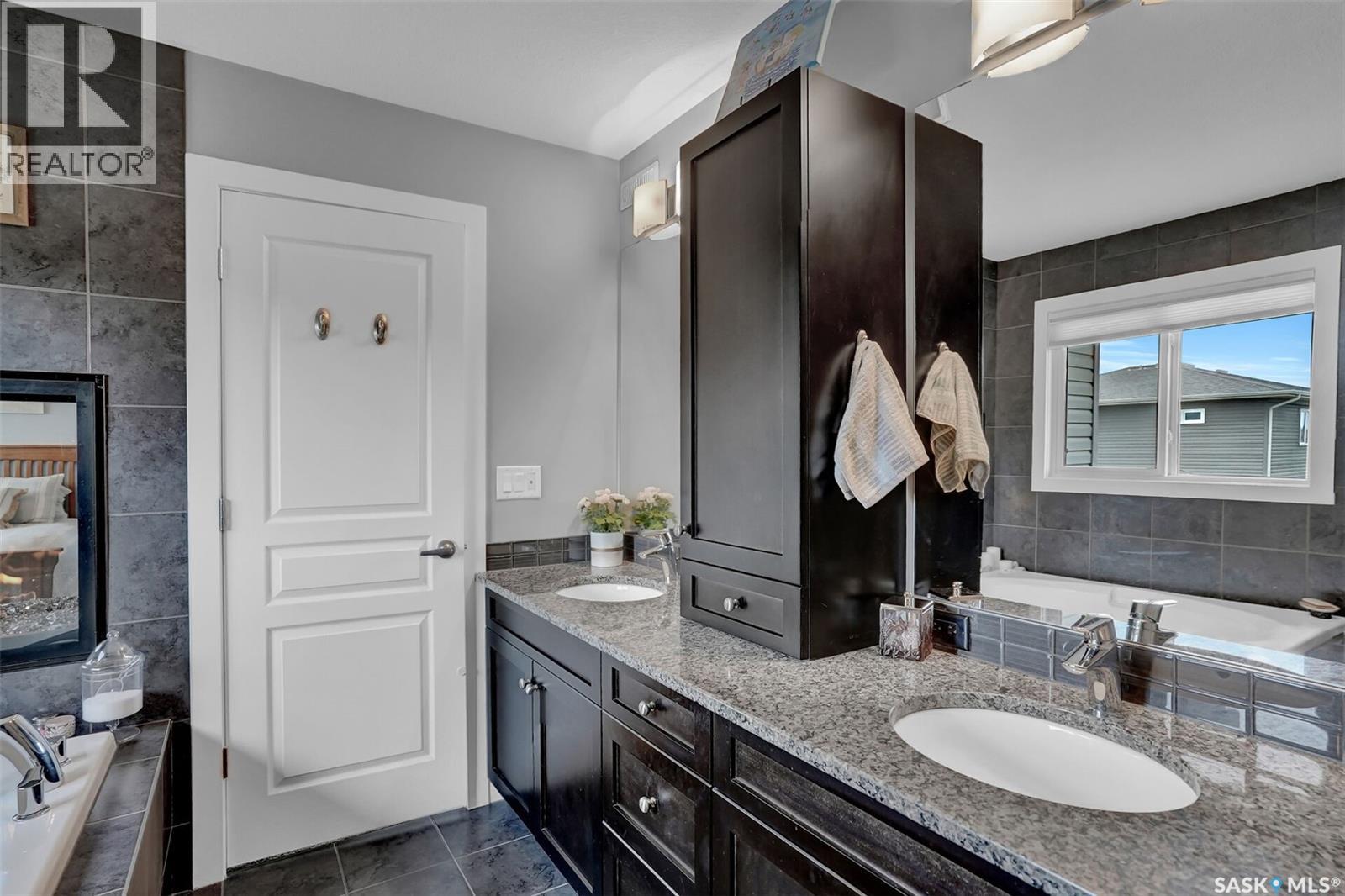 5471 Universal Crescent, Regina, Saskatchewan  S4W 0K8 - Photo 33 - SK045074
