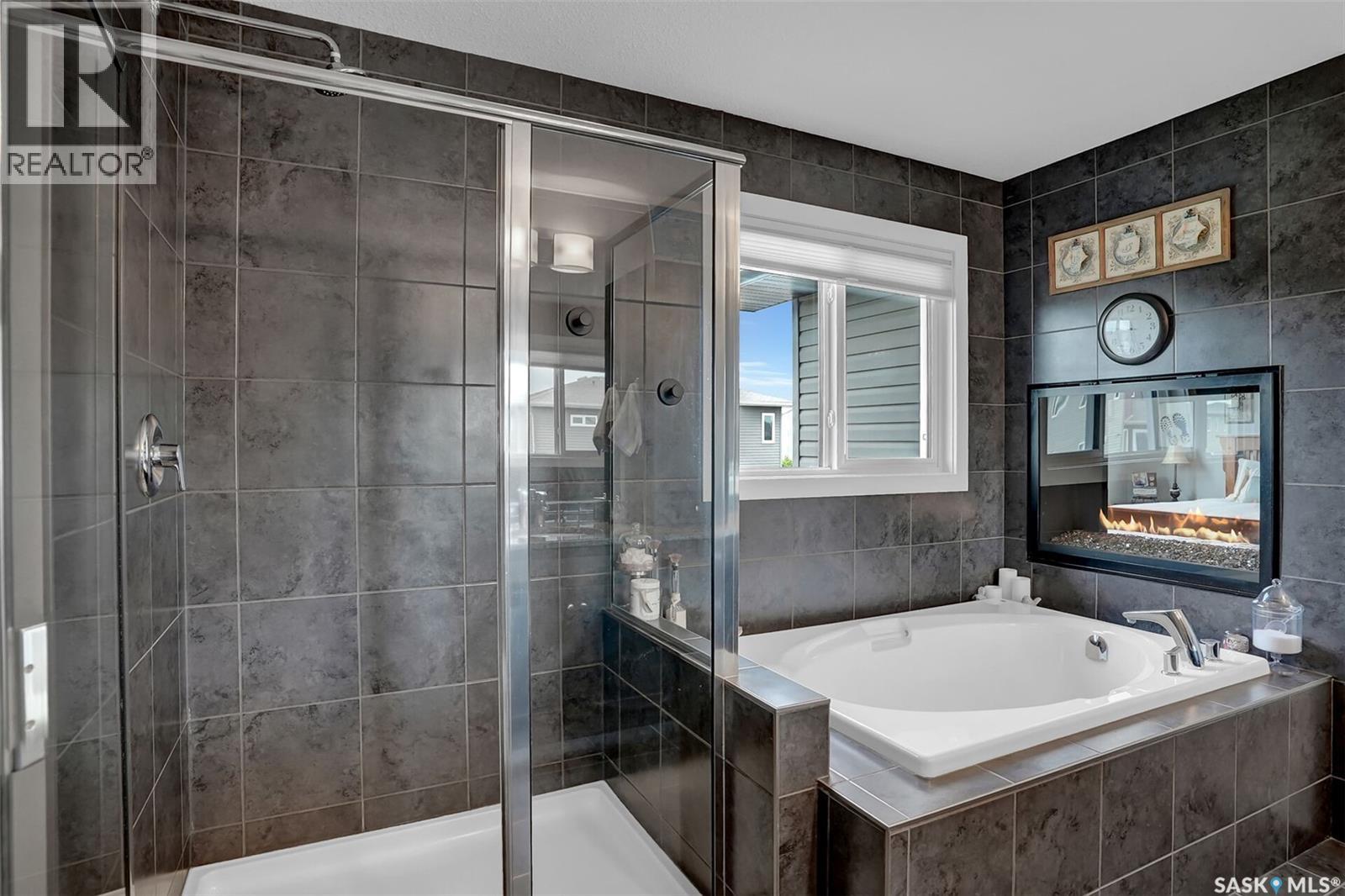 5471 Universal Crescent, Regina, Saskatchewan  S4W 0K8 - Photo 36 - SK045074