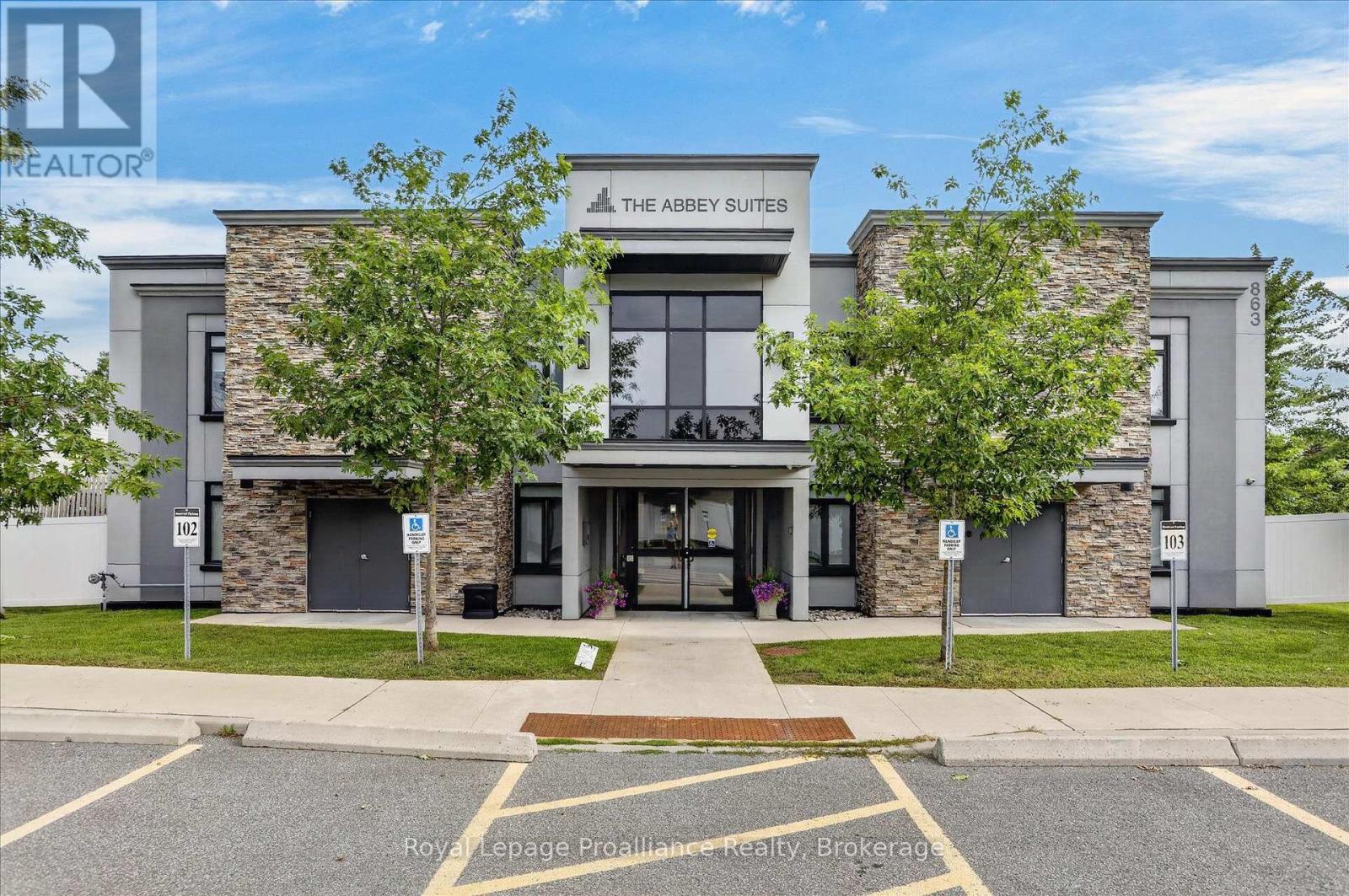 206 - 863 Abbey Lane, Peterborough, Ontario  K9H 0J3 - Photo 1 - X13635592