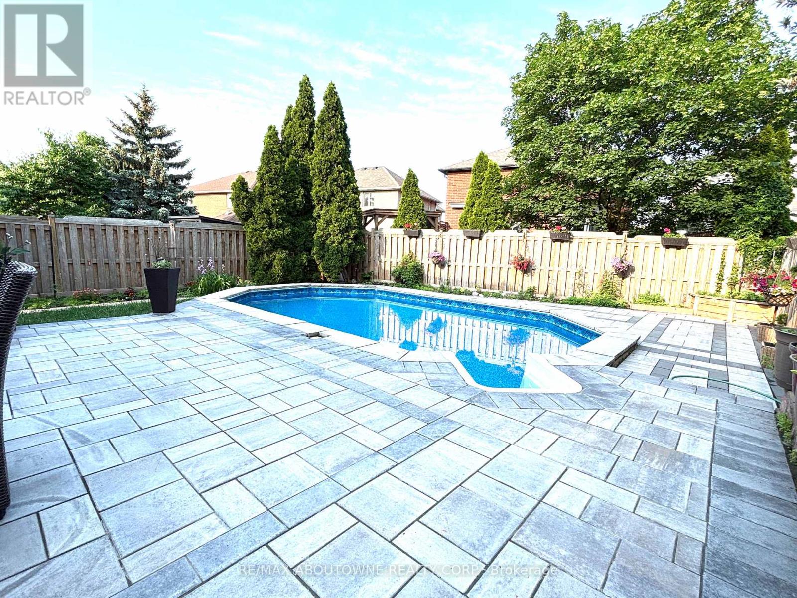 2216 Norfolk Drive, Oakville, Ontario  L6H 6H4 - Photo 40 - W13674714