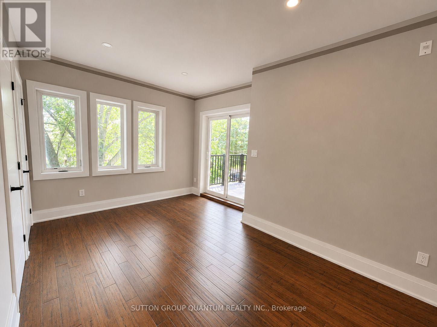 2 - 28 Boustead Avenue, Toronto, Ontario M6R 1Y9 - Photo 5 - W13674756