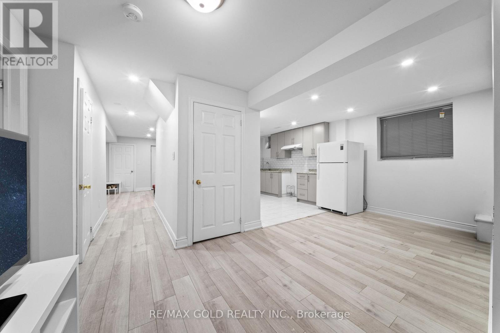 Unknown Address, ,    - Photo 34 - W13674760