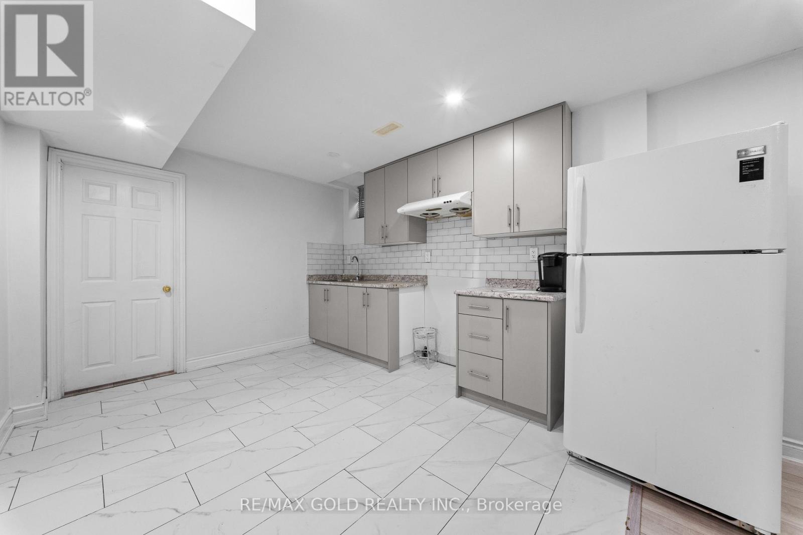 Unknown Address, ,    - Photo 36 - W13674760