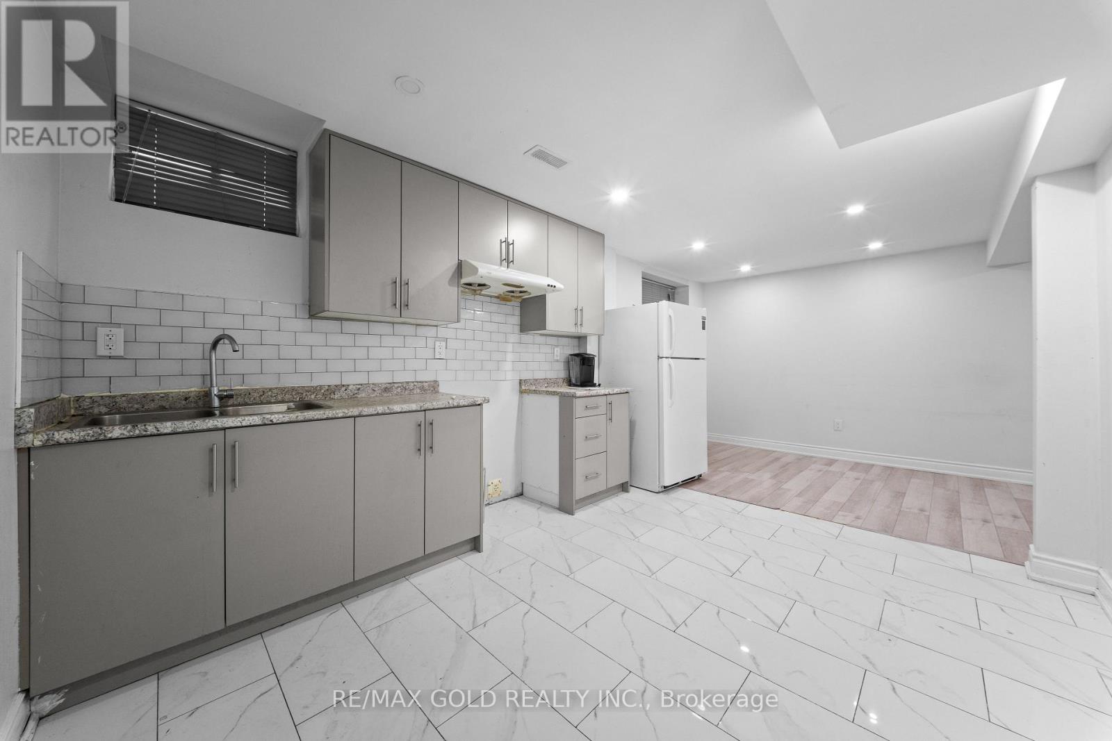 Unknown Address, ,    - Photo 37 - W13674760