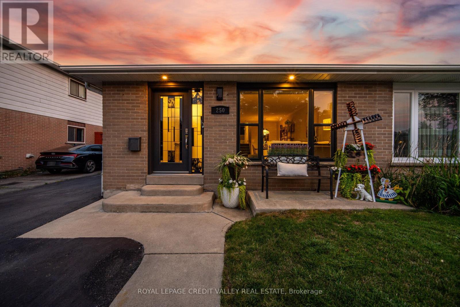 250 Archdekin Drive, Brampton (Madoc), Ontario  L6V 1Z2 - Photo 40 - W13674778