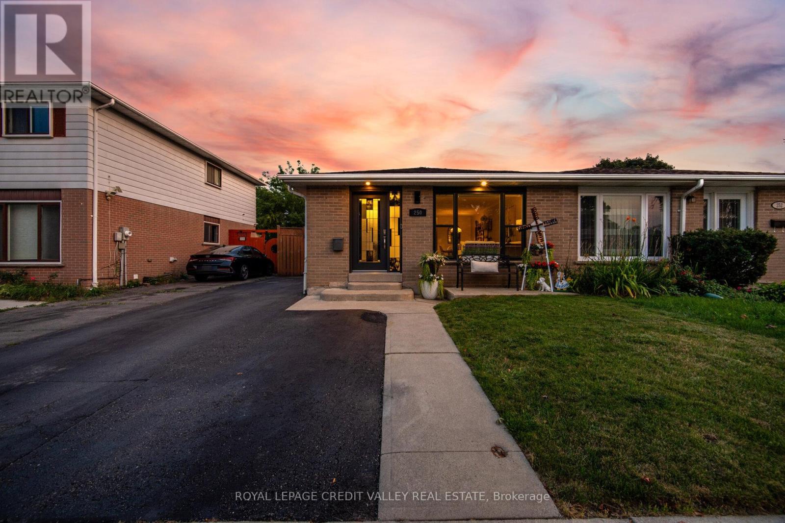 250 Archdekin Drive, Brampton (Madoc), Ontario  L6V 1Z2 - Photo 41 - W13674778
