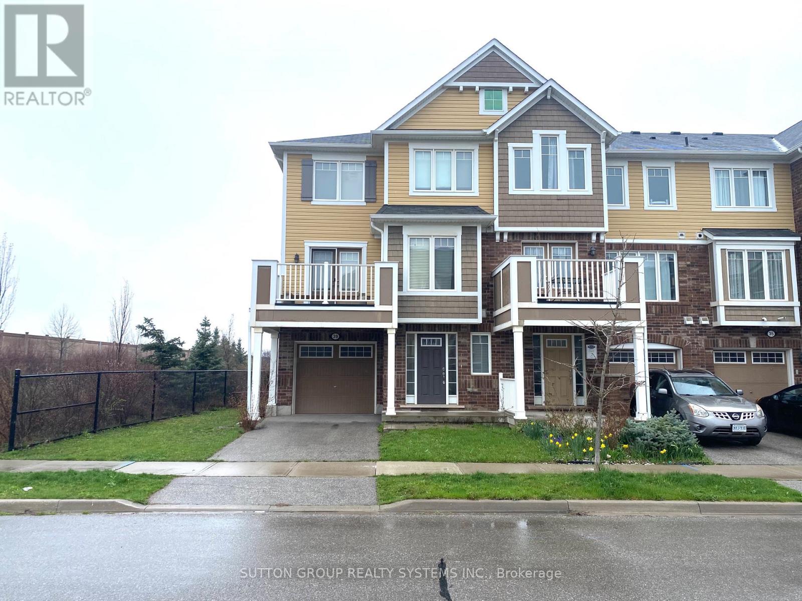 39 SUITOR COURT