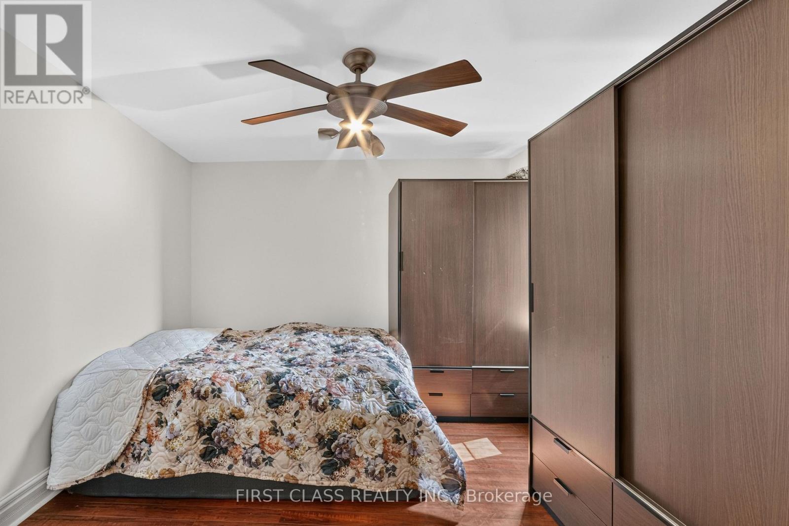 150 Caledonia Road, Toronto, Ontario  M6E 4S7 - Photo 17 - W13674836