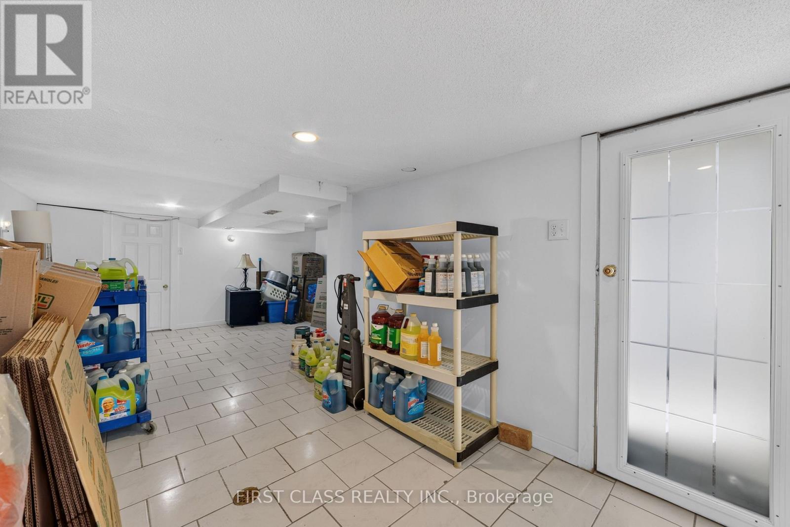 150 Caledonia Road, Toronto, Ontario  M6E 4S7 - Photo 26 - W13674836