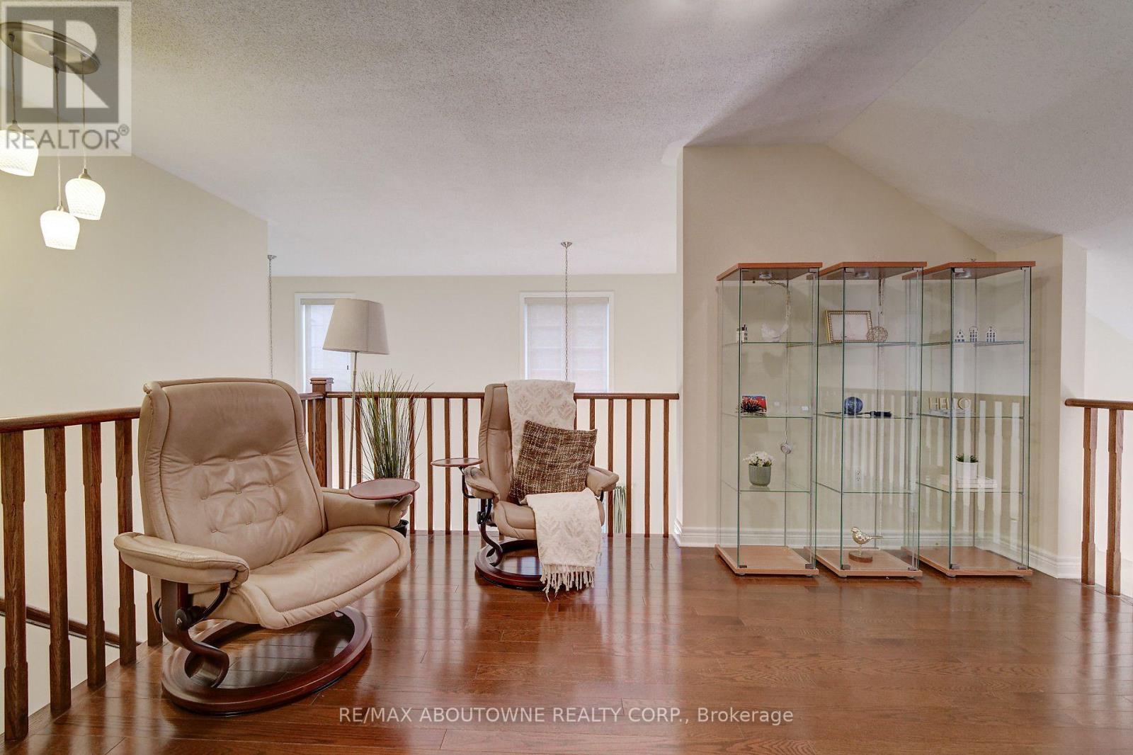 2196 Emily Circle, Oakville, Ontario  L6M 0E5 - Photo 22 - W13674842