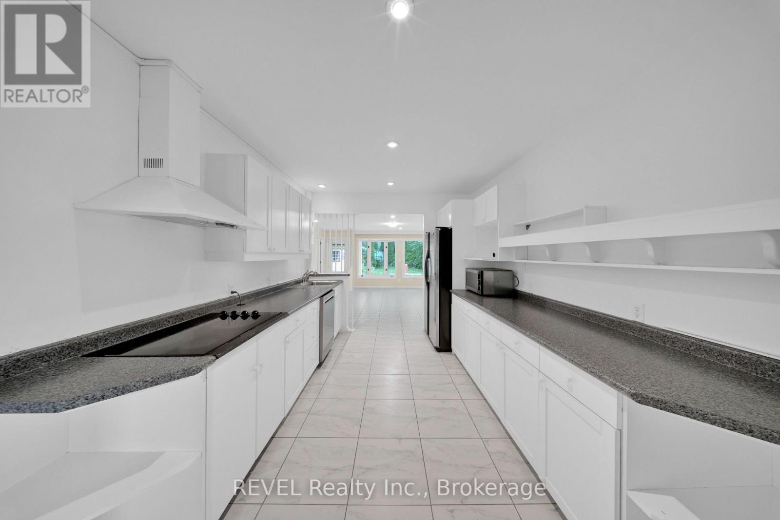 34 Vincent Avenue, Niagara-On-The-Lake, Ontario  L0S 1J0 - Photo 16 - X13673792