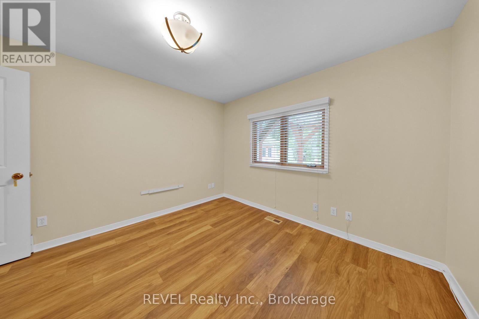 34 Vincent Avenue, Niagara-On-The-Lake, Ontario  L0S 1J0 - Photo 24 - X13673792