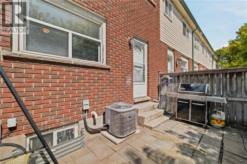 164 Jansen Avenue Unit# 11, Kitchener, Ontario  N2A 2L7 - Photo 21 - 40855759
