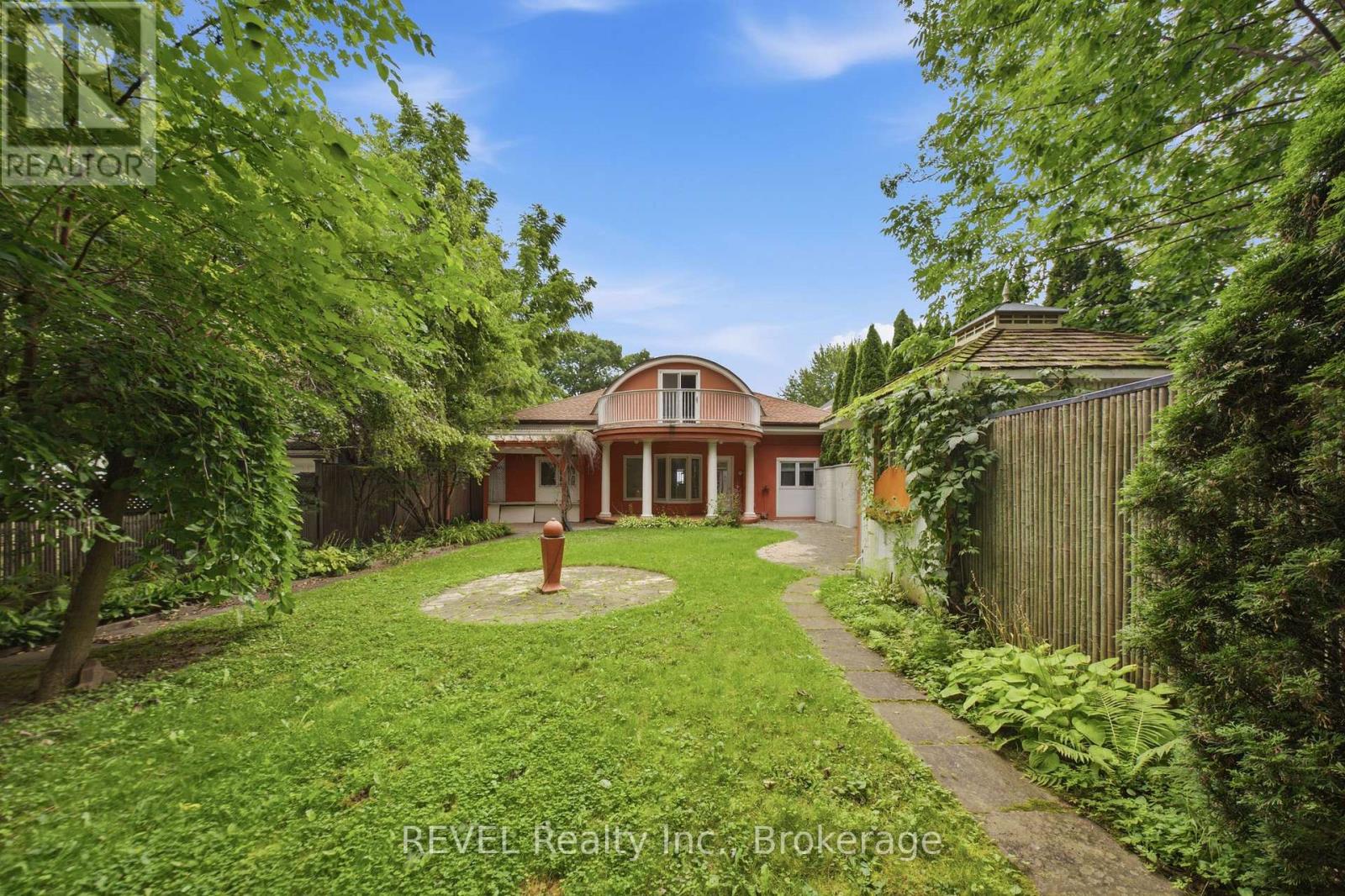 34 Vincent Avenue, Niagara-On-The-Lake, Ontario  L0S 1J0 - Photo 43 - X13673792