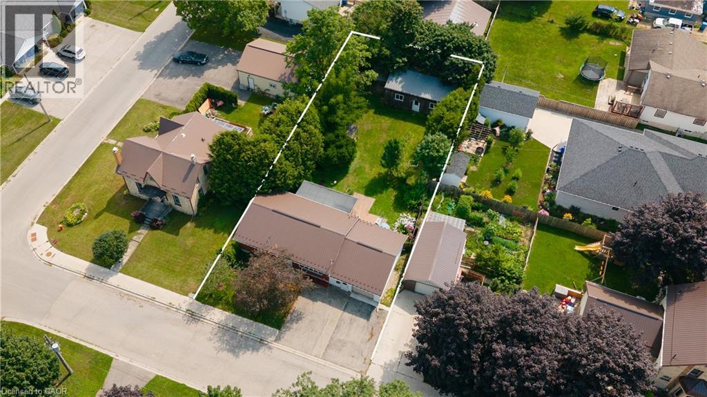 250 Albert Street, Palmerston, Ontario  N0G 2P0 - Photo 2 - 40854287