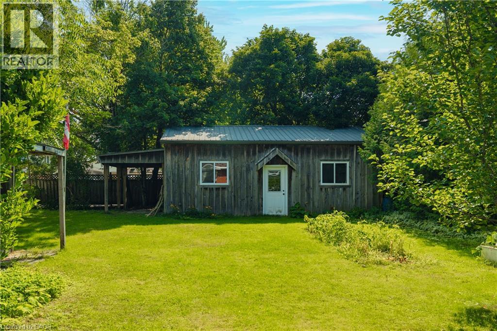 250 Albert Street, Palmerston, Ontario  N0G 2P0 - Photo 3 - 40854287